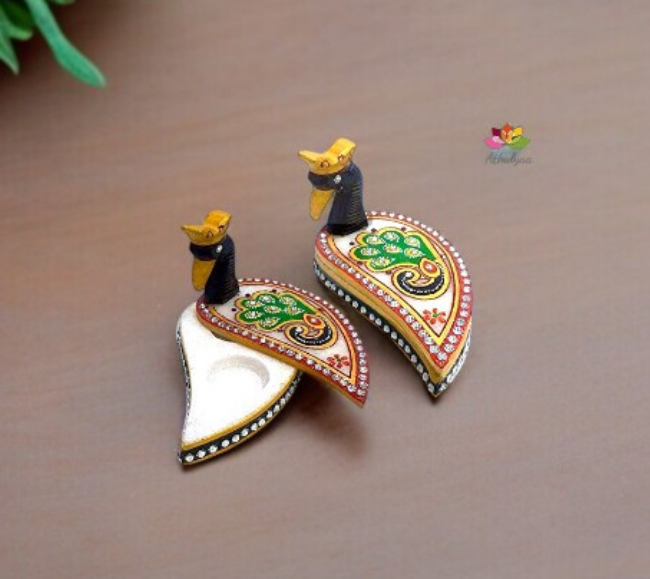 Marble peakcock Chopra Kumkum Box