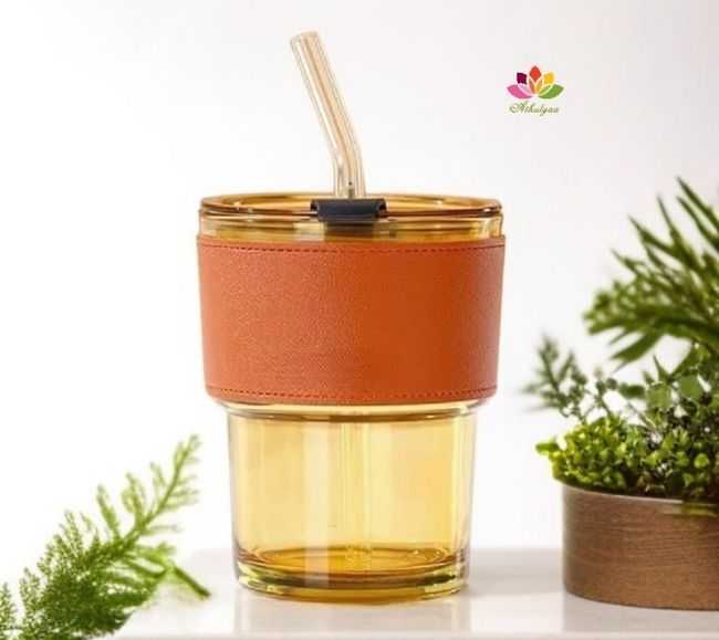 Glass Sipper Mug with Lid