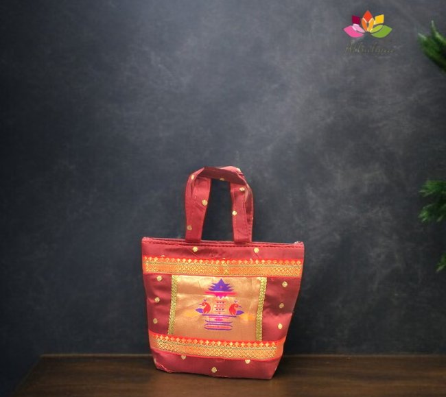 paithani bag