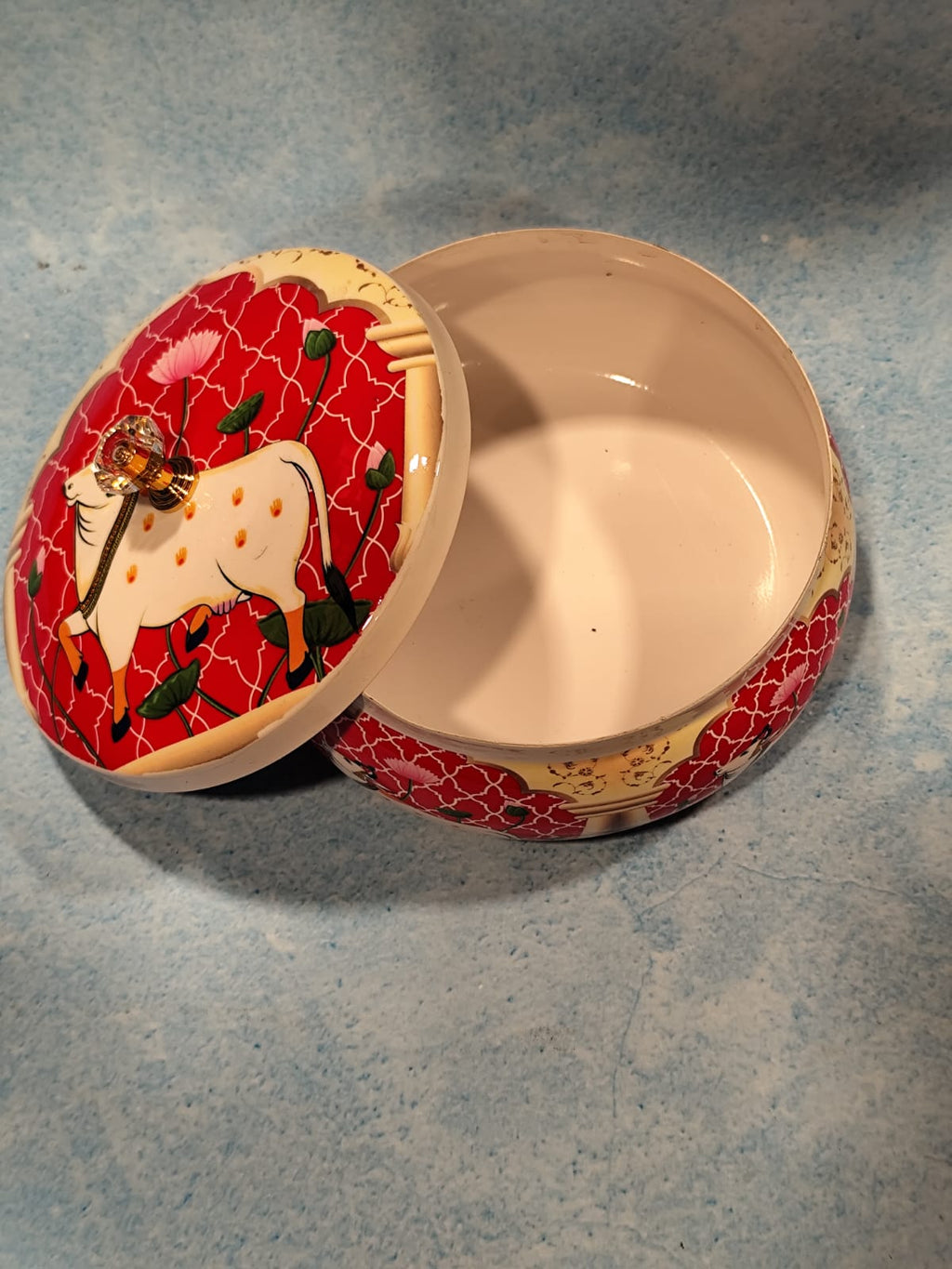 Pichwai Matki Box Lacquer Finish
