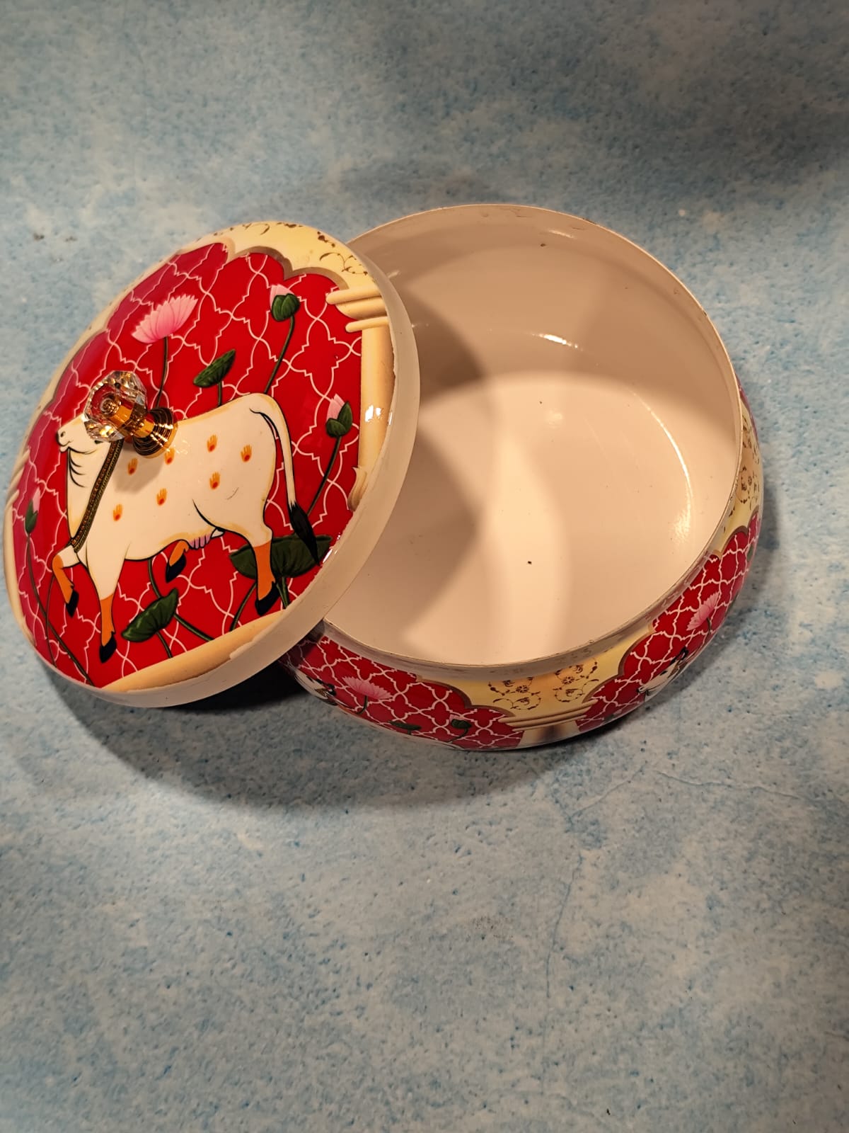 Pichwai Matki Box Lacquer Finish