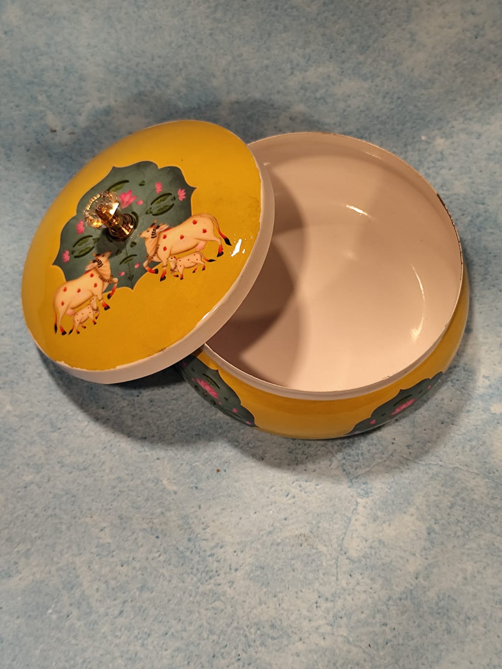 Pichwai Matki Box Lacquer Finish