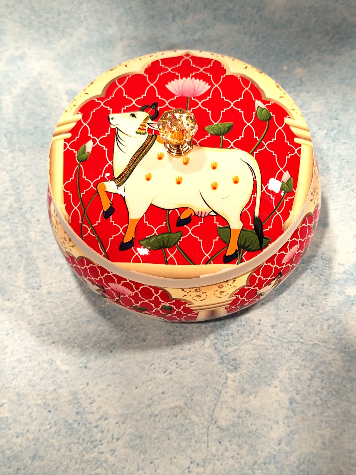 Pichwai Matki Box Lacquer Finish