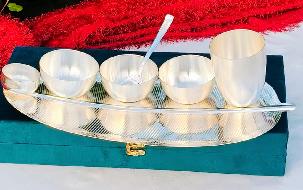 German silver banana leaf design Dinner set