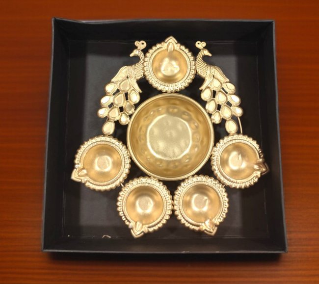 Peacock mini urli with Gift box